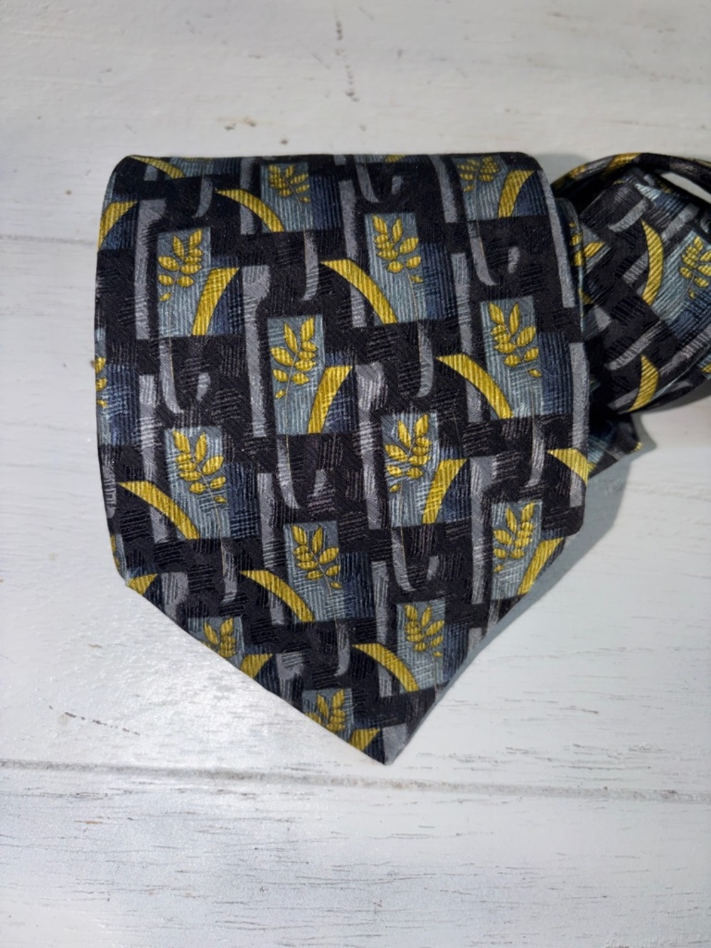 Ermenegildo Zegna Blue/Yellow Paisley Tie like new silk stunner wheat graphic OS